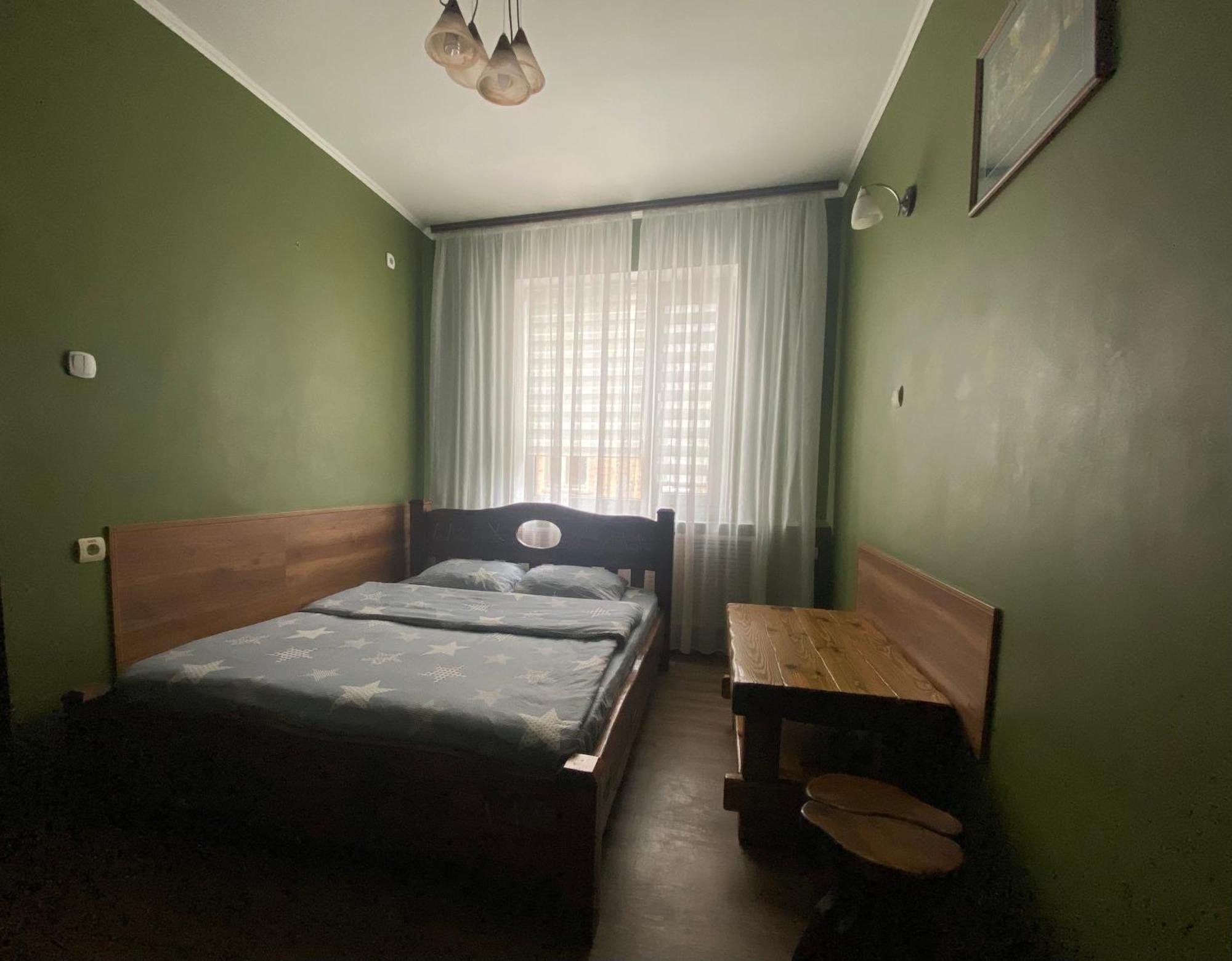 Mini-Hotel Neptun Rivne Buitenkant foto